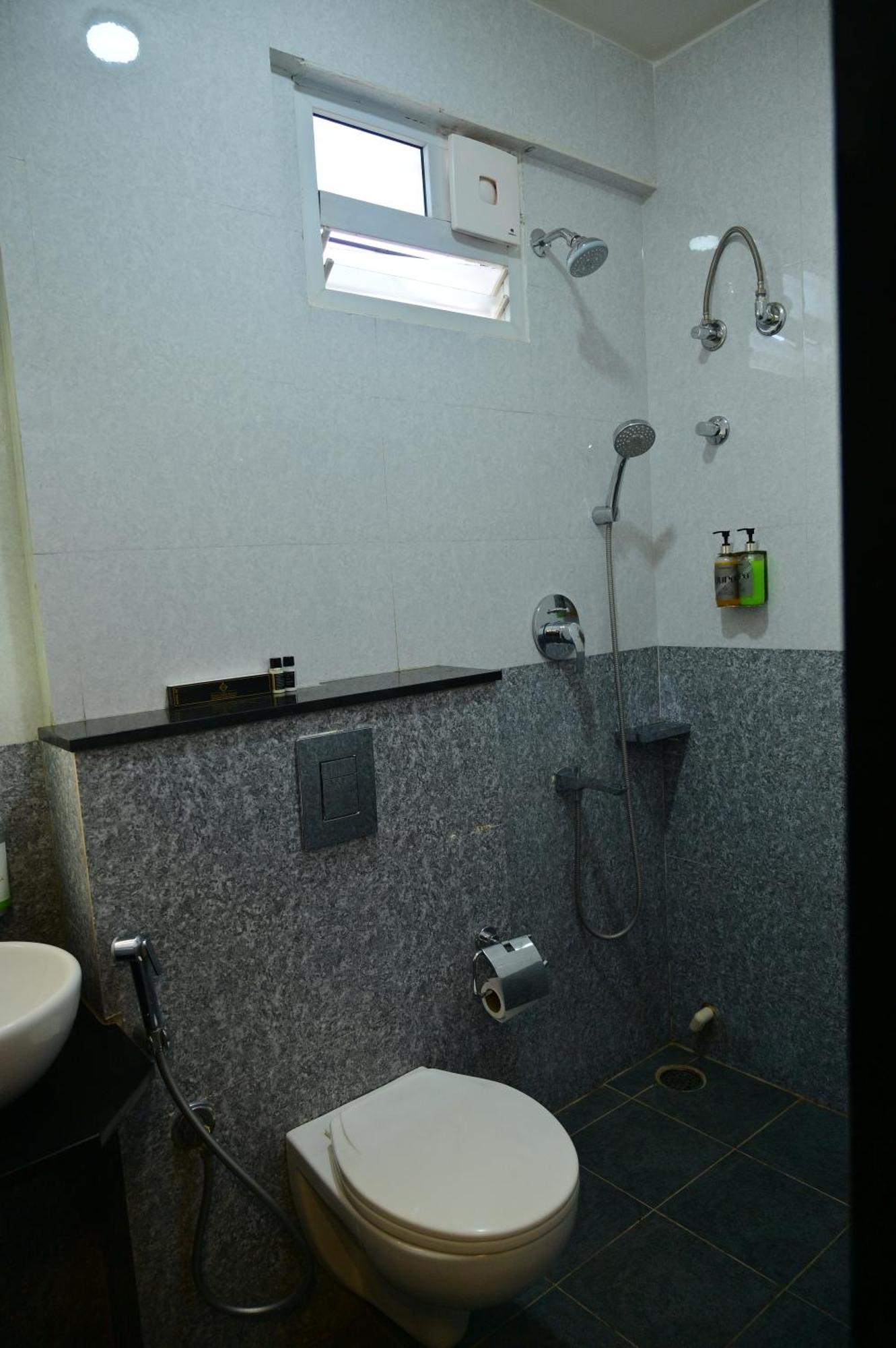 Hotel Golden Riviera Mysore Phòng bức ảnh